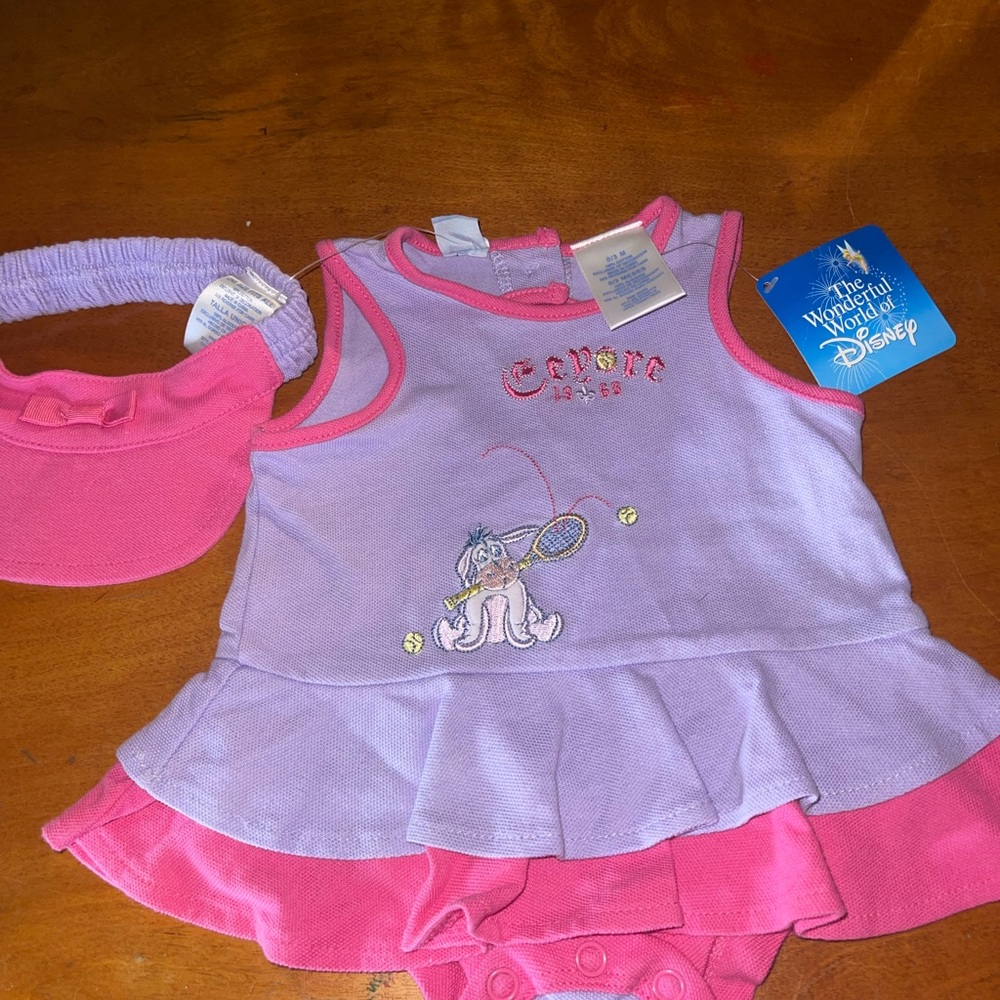 Disney 2 pieces 3 mons